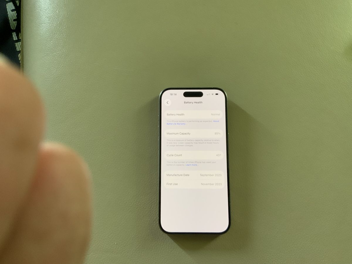 Apple Telefoni cellulari / Smartphones: IPhone 15 Pro 128gb – Usato da Ebertswil venduto da bal_vn7p 3