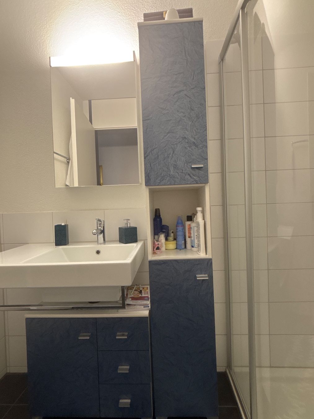 Mobili per bagno: Badezimmerschränke – Usato da Rudolfstetten venduto da palmino01 1