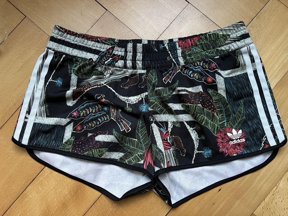 Adidas Maillots de bain & Bikinis: Bade Shorts Badehose Adidas Grösse M – D'occasion à Zürich par angielmora