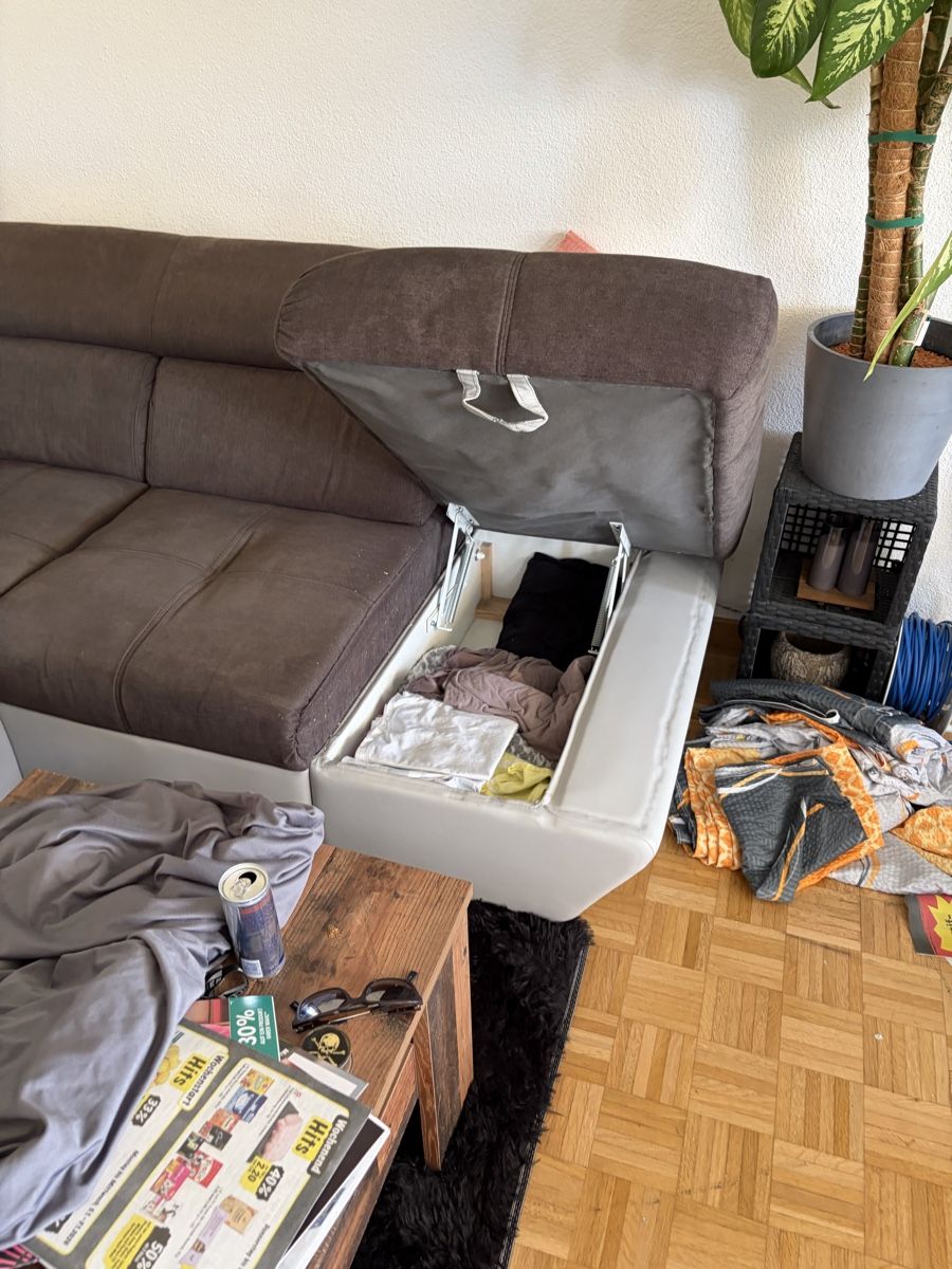 Sofas: Ecksofa ab 1.- – D'occasion à Laupen par TecProPalmer1092 4