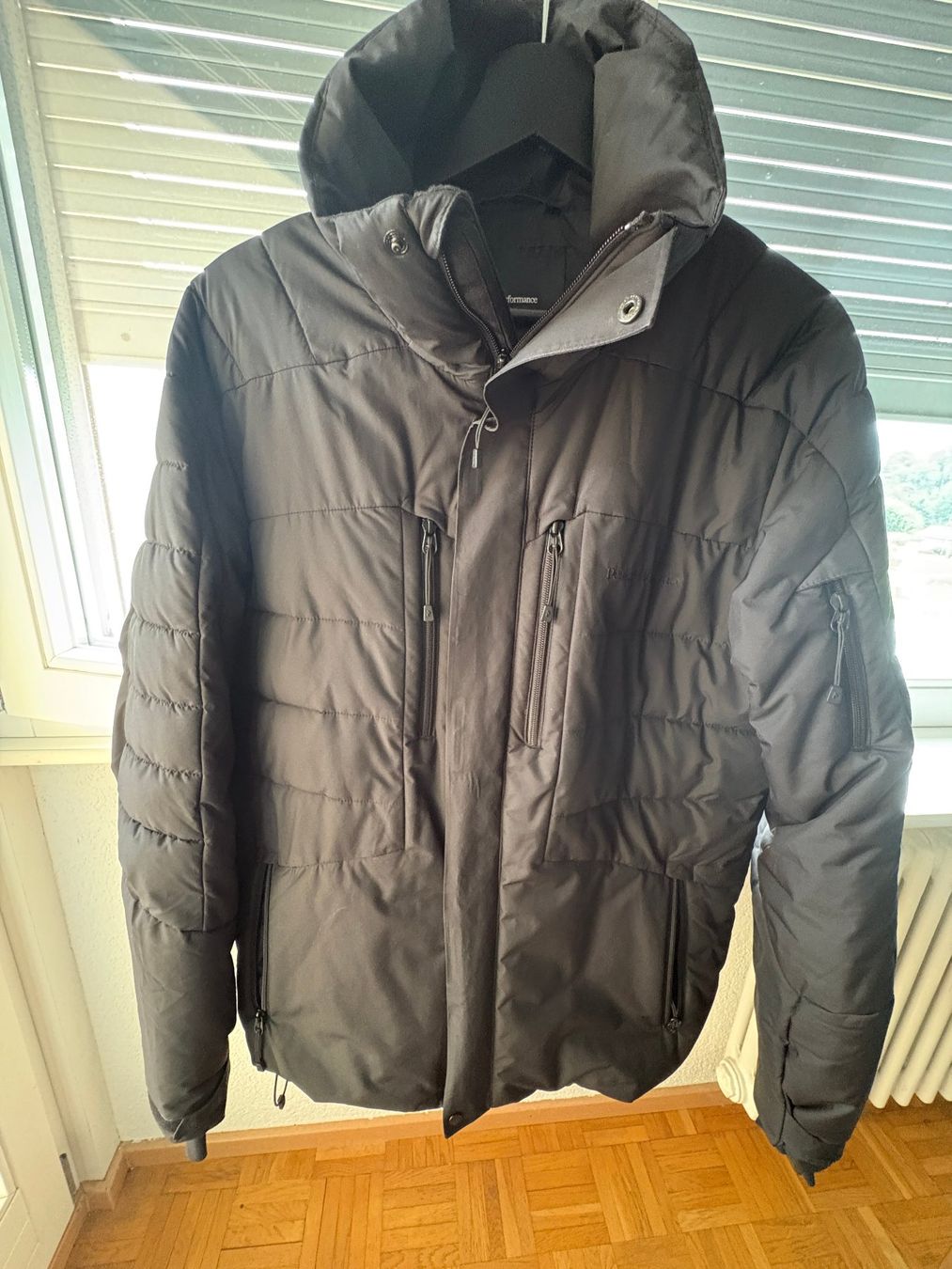 Peak Performance Jacken: Peak Performance Winterjacke Schwarz – Gebraucht aus Gravesano von ric_dime 3