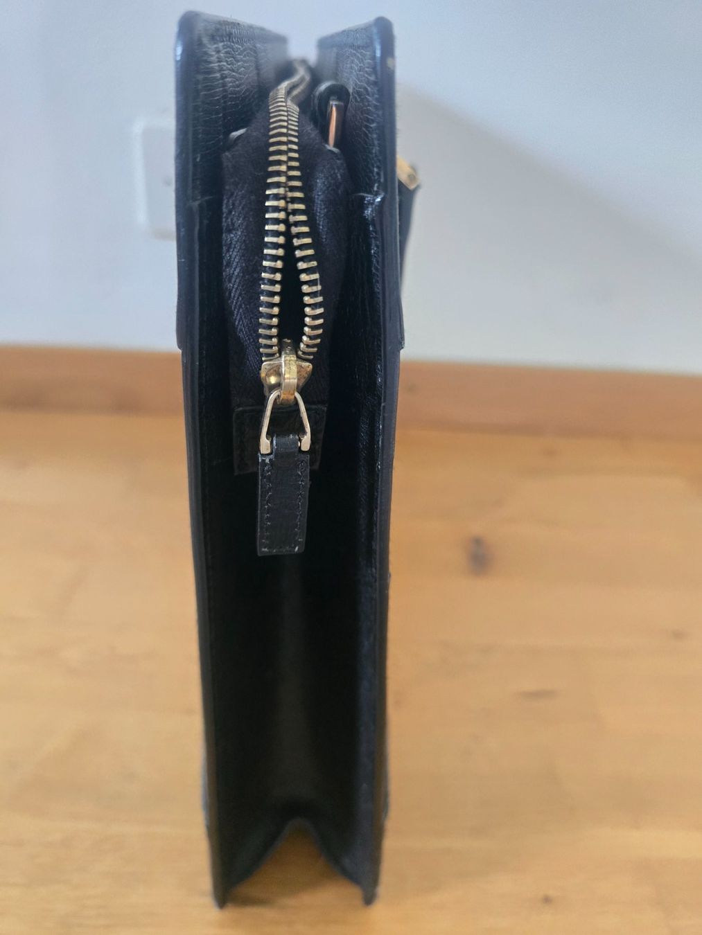 Gucci Valises & Sacs: Gucci briefcase – D'occasion à Chavannes-des-Bois par sarahzo 3