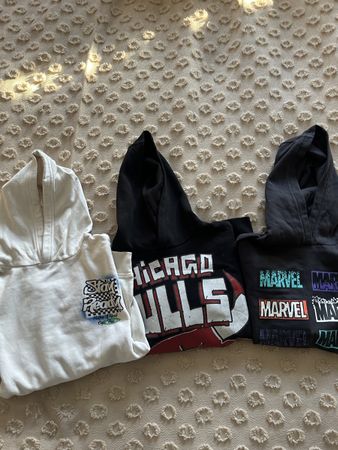 Boys' Hoodie Bundle 146-152 cm Marvel, Chicago Bulls, & More