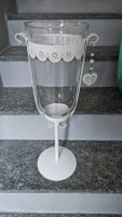 Vaso porta candele con supporto e base in metallo bianco