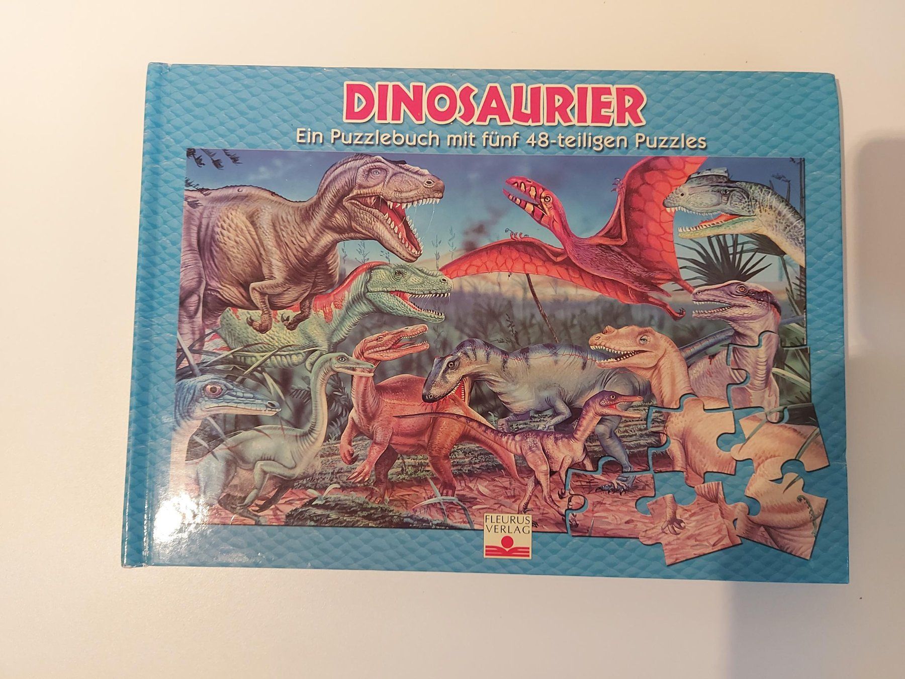 Puzzles: Dinosauria Puzzelbuch – Gebraucht aus Buchs AG von Sushikiller