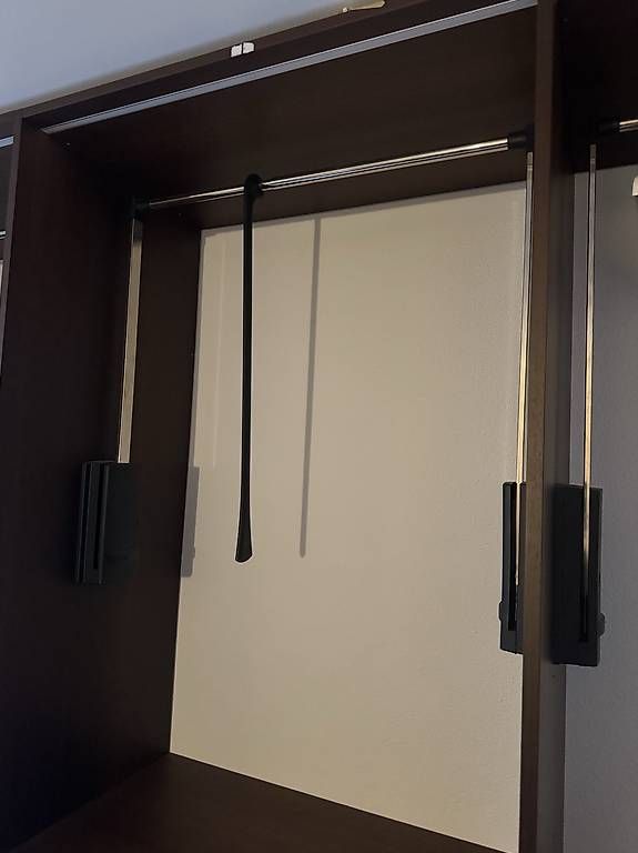 Armadi: Kleiderschrank  – Usato da Bottenwil venduto da AndrinP 2
