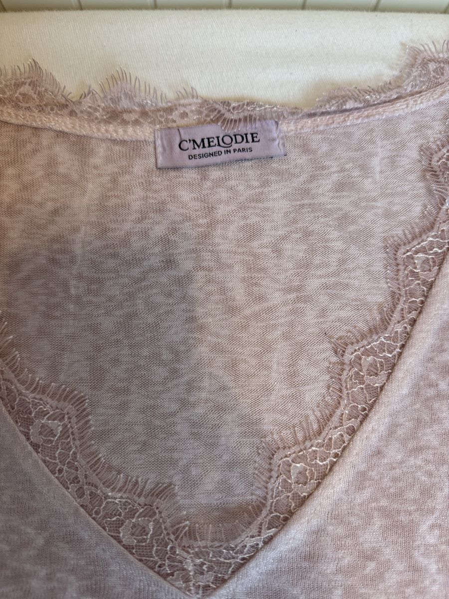 Tops: Haut over size avec dentelle – Neu (gemäss Beschreibung) aus Blonay von Celuna 1