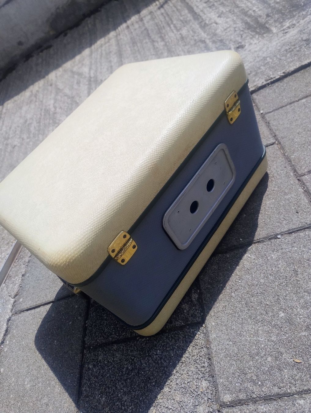 Revox Bandmaschinen: blaue Revox D36 – Defekt aus Lütisburg Station von Flero 4