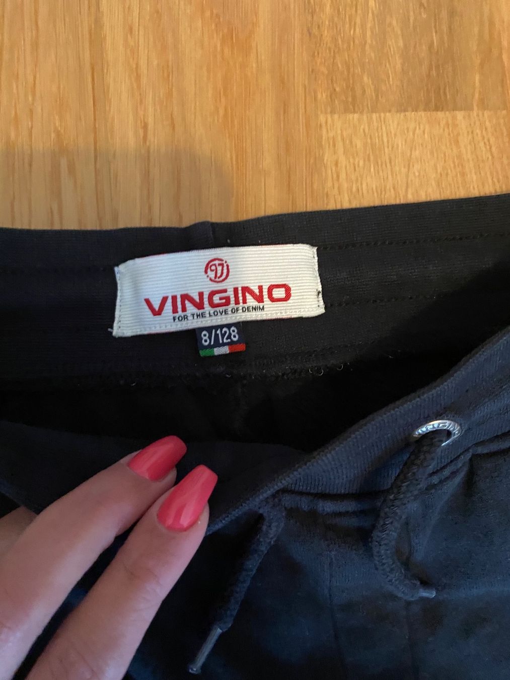 Vingino Pantaloni: Hosen Junge Vingino Gr. 128 – Usato da Winterthur venduto da Baby117 1