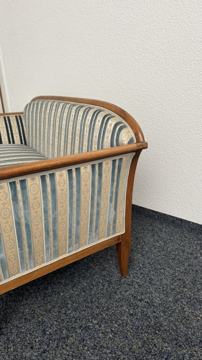 Divani: Biedermeier Sofa – Usato da Uster venduto da AliciaMiller 3