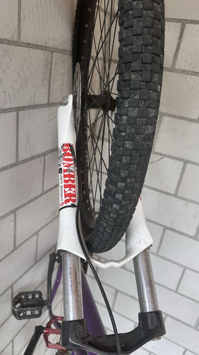 Commencal Biciclette: 2 Dirtbikes Gelb und violett – Usato da Zizers venduto da roberto_claudio 3