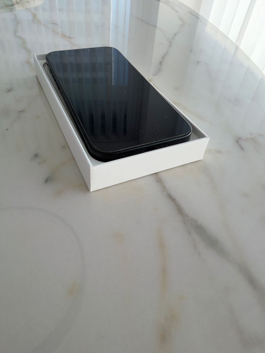 Apple Handys / Smartphones: iPhone 16 Pro Max - 256GB – Gebraucht aus Dübendorf von afrad29 3