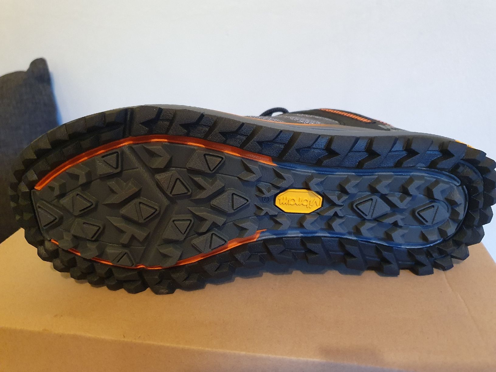 Merrell Chaussures hommes: Merell Gore- tex Schuh Neu – Neuf avec emballage d'origine à Oberurnen par Psamira 2