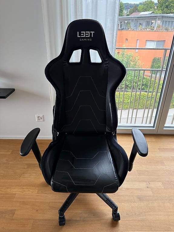 Sedie: LEET Gaming Stuhl – Usato da Bolligen venduto da supnic