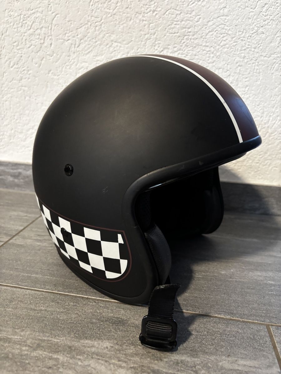 Casques & visières: Motorrad Helm Gr. S – D'occasion à Steffisburg par nikita009