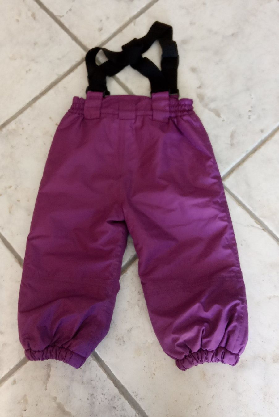 Hosen: Skihose Größe 92 – Gebraucht aus Chur von Rodanisa 2