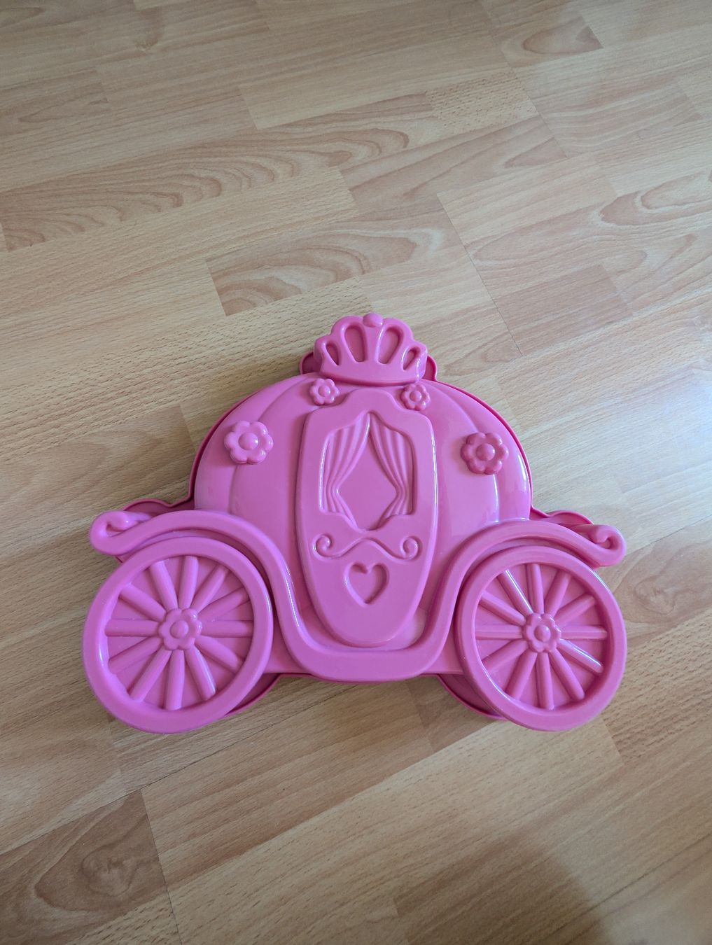 Teglie da forno: Backform Kutsche, Prinzessin, Top Zustand! – Usato da Buchs ZH venduto da nudle10