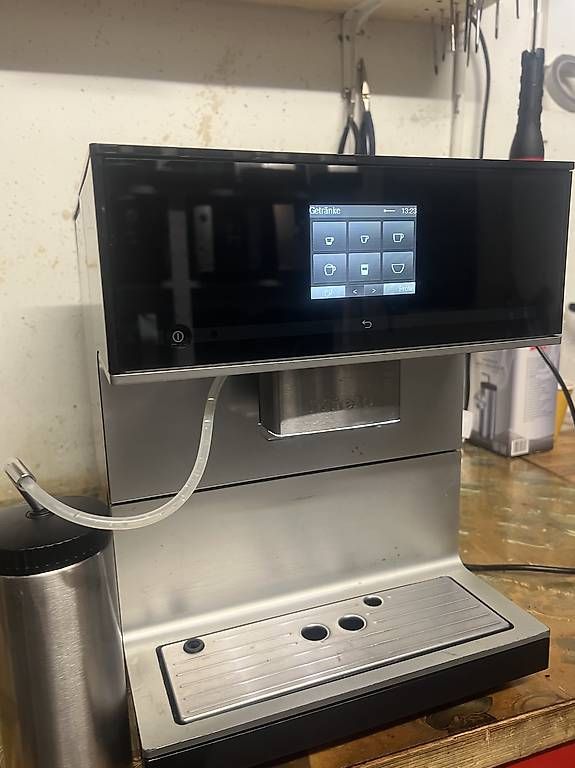 Kaffeemaschinen & Espressomaschinen: Miele CM7500 – Gebraucht aus Adliswil von 1sinisa1 3