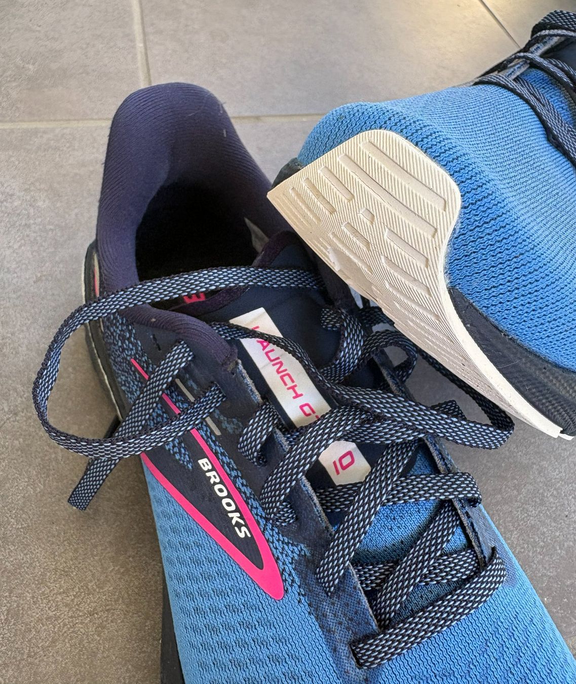 Scarpe da uomo: brooks Runningschuhe – Nuovo (secondo la descrizione) da Frauenfeld venduto da Nezadim 7