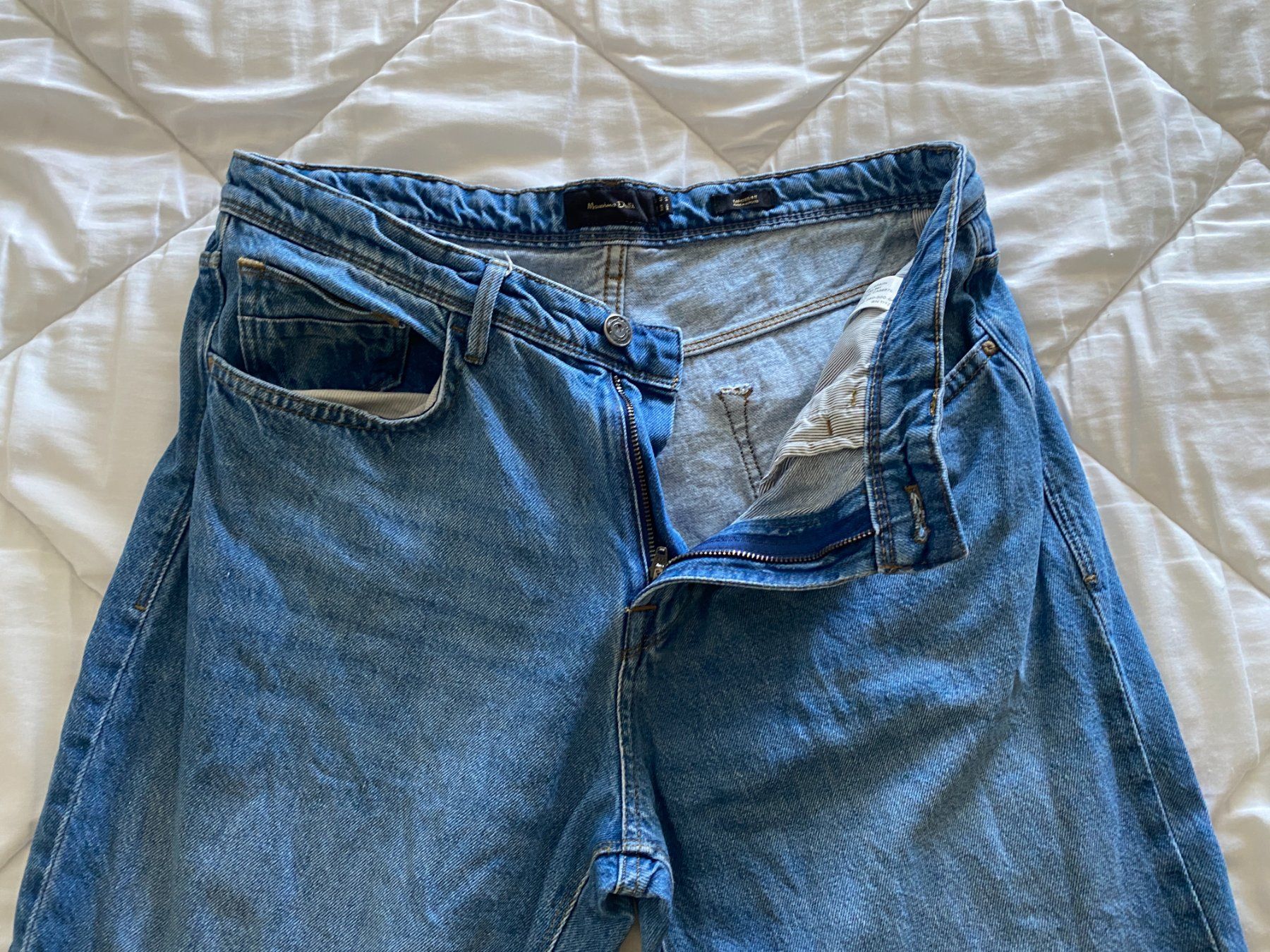Massimo Dutti Jeans: Massimo Dutti Jeans (42) – Usato da Gümligen venduto da Vicky2 1