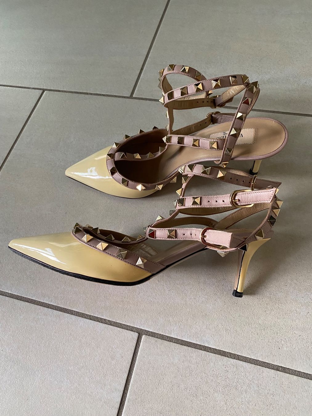 Valentino Damenschuhe: Valentino Garavani Shoe Orginal – Neu (gemäss Beschreibung) aus Affoltern am Albis von may_9gdz 2