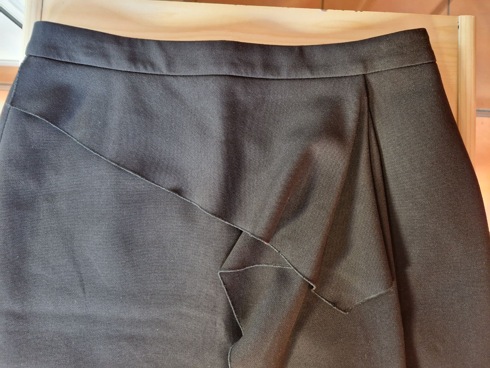 Hugo Boss Gonne: Jupe Hugo Boss 34 – Usato da Lichtensteig venduto da Cocabana_16 3