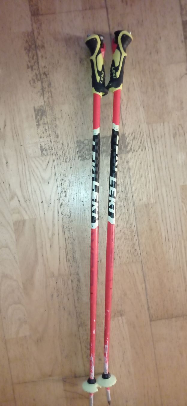 Leki Bastoncini da sci: Leki Skistöcke 90cm – Usato da Maienfeld venduto da Alpenblume12