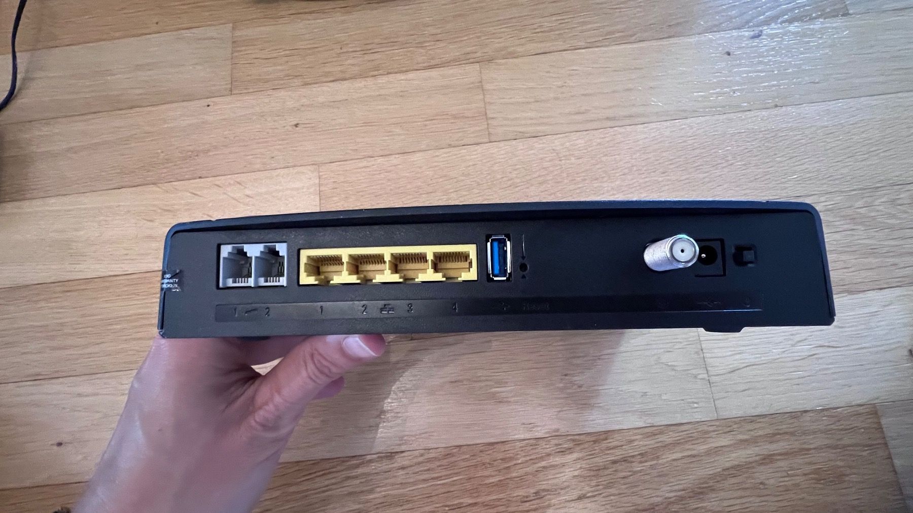 Modem & Router: Modem - Technicolor – Usato da Küsnacht ZH venduto da Gila1983 1