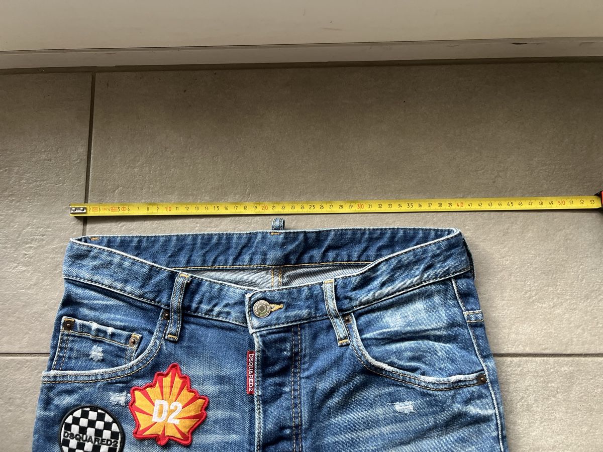Dsquared2 Jeans: Dsquared2 Patch jeans uomo 46 – Gebraucht aus Mendrisio von fly_9wzx 9