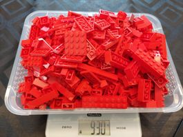 Div. rote Legosteine und Platten 