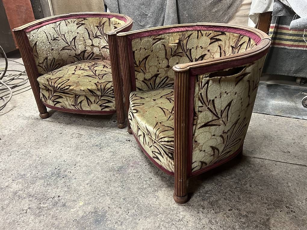 Poltrone: Fauteuils tonneau art deco  – Usato da Mollens VD venduto da espritartdeco