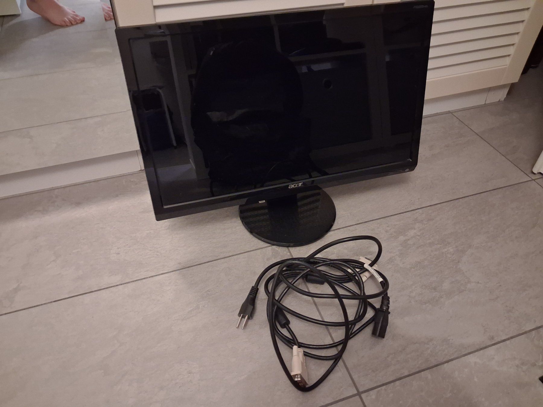 Acer Monitor: Monitor Acer – Usato da Tenero venduto da axllxa