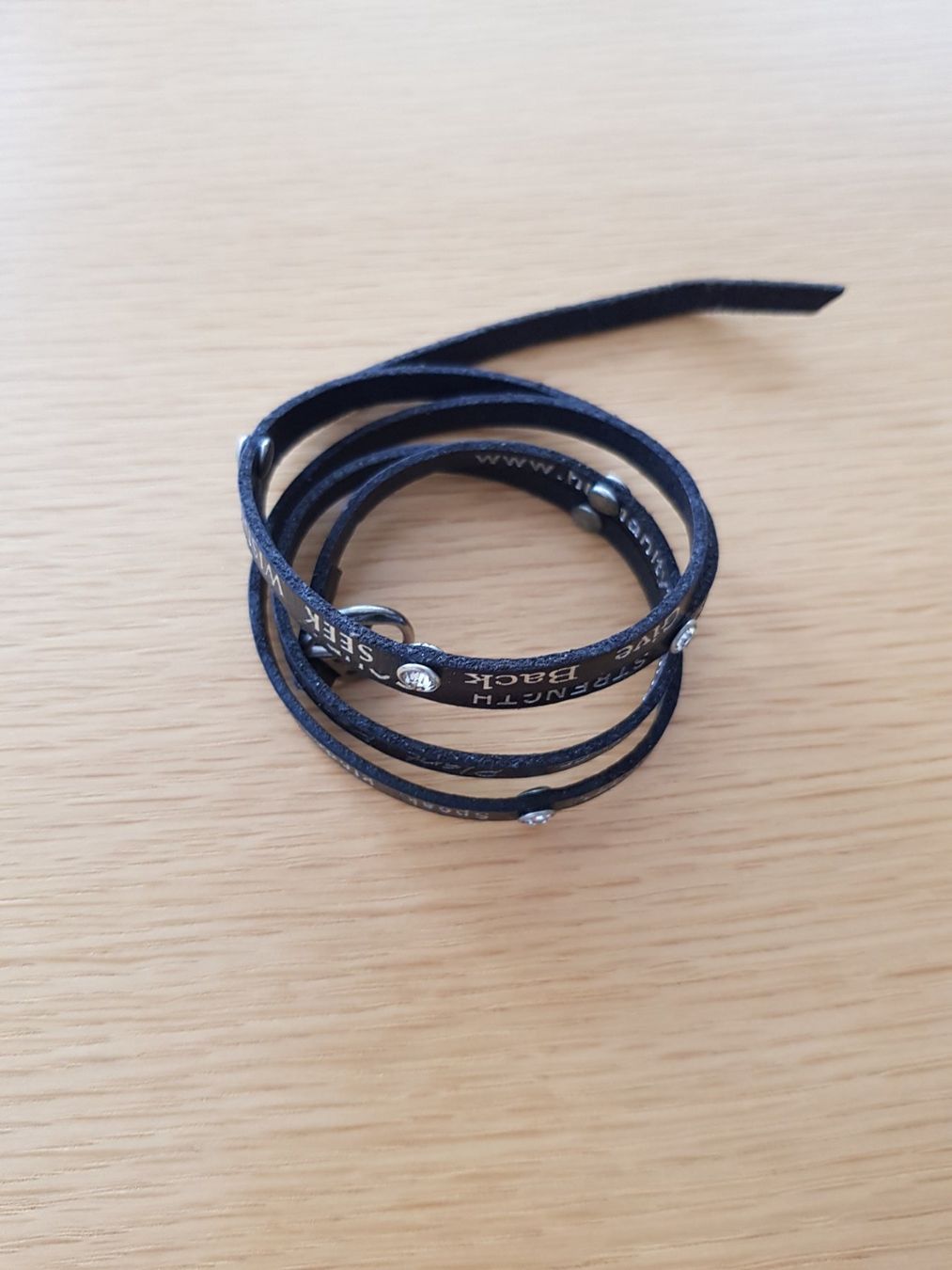 Bracciali & Braccialetti: Spezielles  Lederarmband von PKZ – Usato da Stansstad venduto da leoni66
