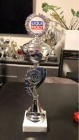 Elegante Silberpokal