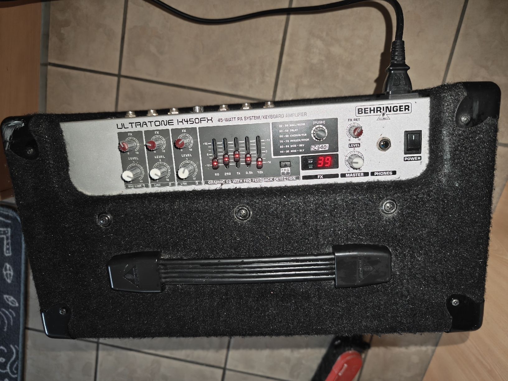 Behringer Amplificateurs: Behringer Amplifier – D'occasion à Boniswil par Alessio42 3