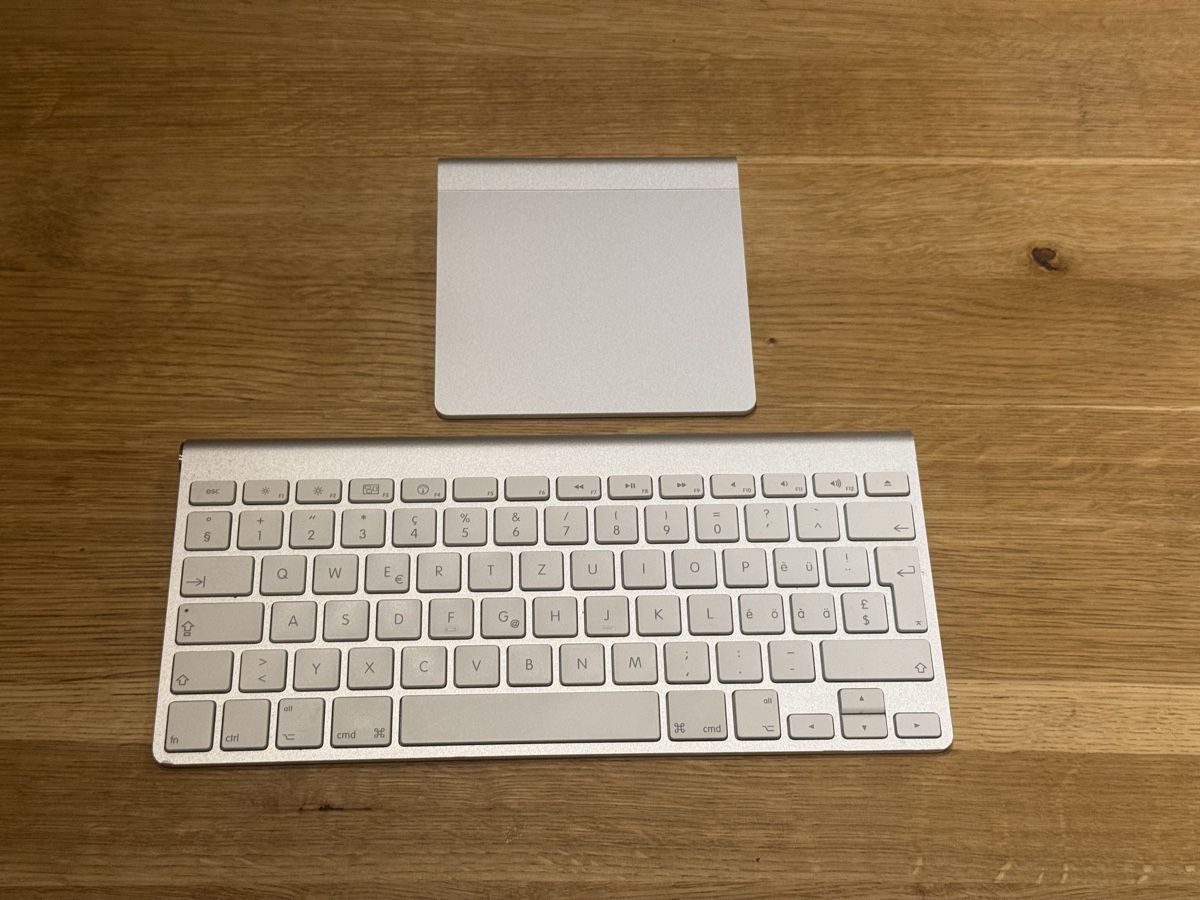 Apple Tastaturen: Apple Keyboard und Track pad – Gebraucht aus Hunzenschwil von MichaelBanger0