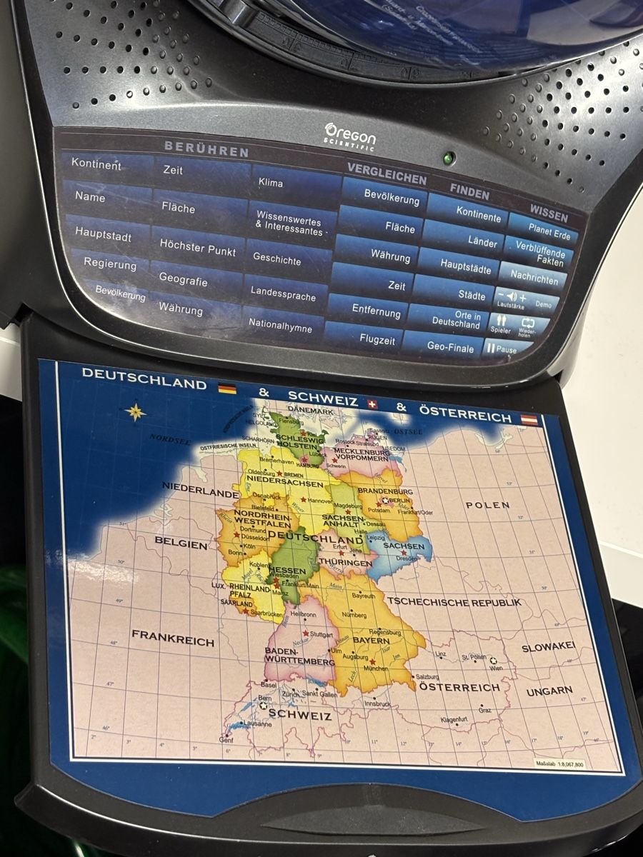 Sonstige Dekorationen & Accessoires: Oregon Scientific Globus – Gebraucht aus Würenlingen von iribi.06 1