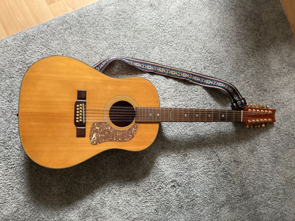 Gitarre (Gebraucht) in Bichelsee für CHF 250 – nur Abholung auf Ricardo ...