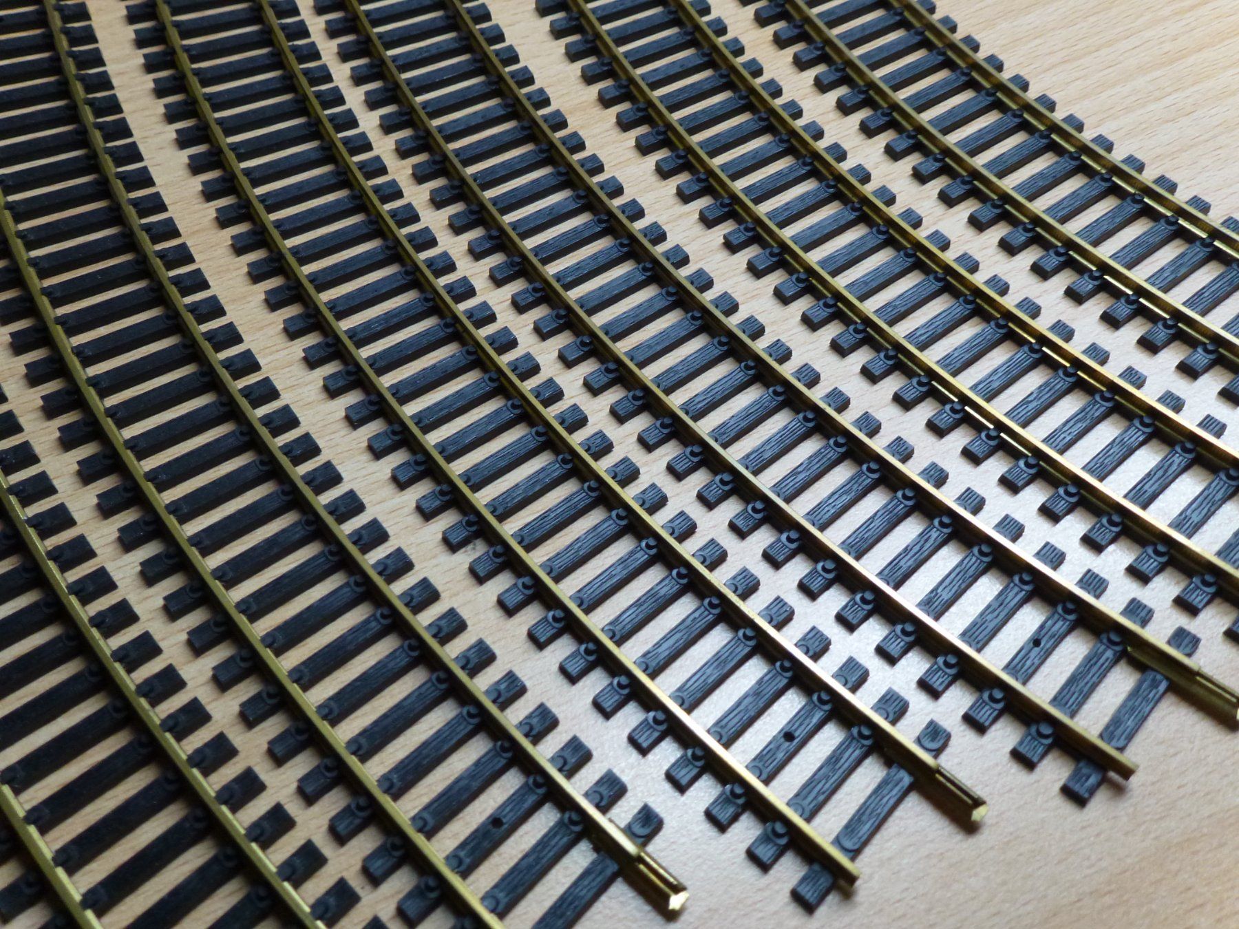 Fleischmann Modellini di ferrovie: Fleischmann 12x6030 – Nuovo (secondo la descrizione) da Hombrechtikon venduto da Se9 3