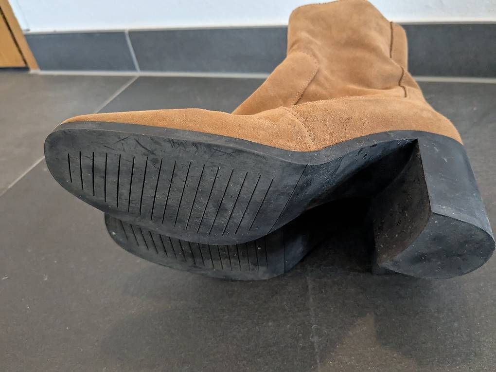 Scarpe da donna: Stiefeletten Zara 38 – Usato da Stäfa venduto da FloStauf 1