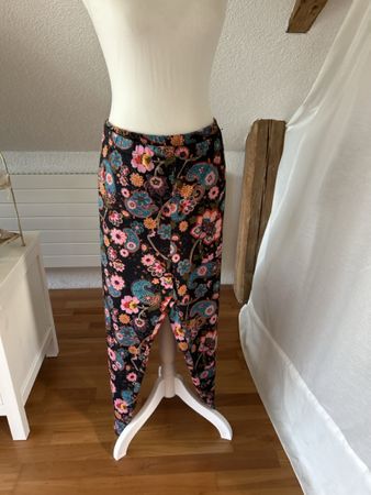 Blumen Hose, Grösse 5XL, Sommer Look, sehr bequem!
