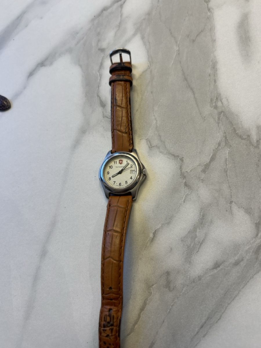 Victorinox Orologi: Victorinox Uhr. Vintage – Difettoso da St. Gallen venduto da LeonK. 1