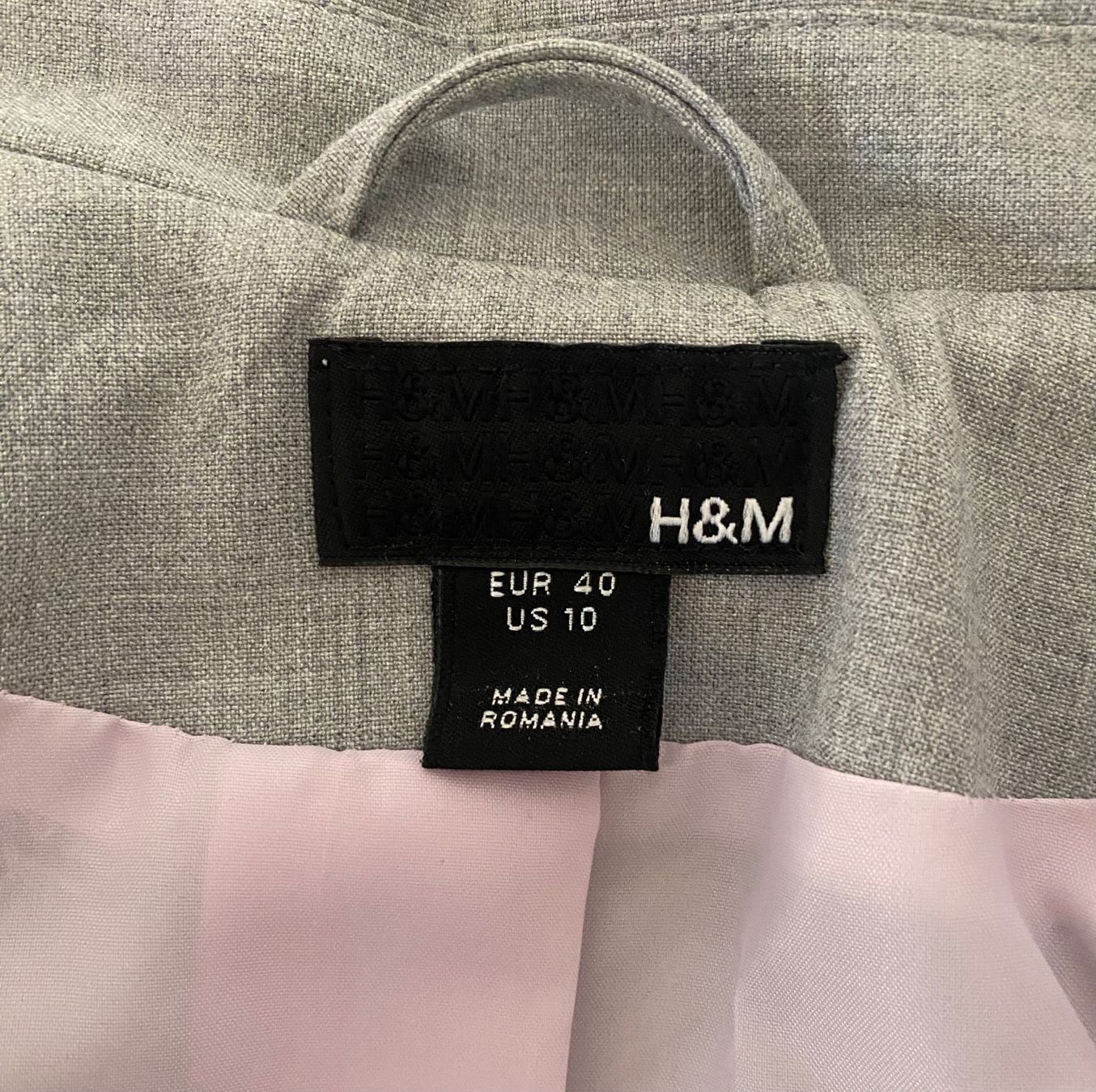 H&M Giacche: Blazer von H&M, hellgrau, Gr. 40, Neu mit Etikett – Nuovo (secondo la descrizione) da Zürich venduto da Maria2021 2