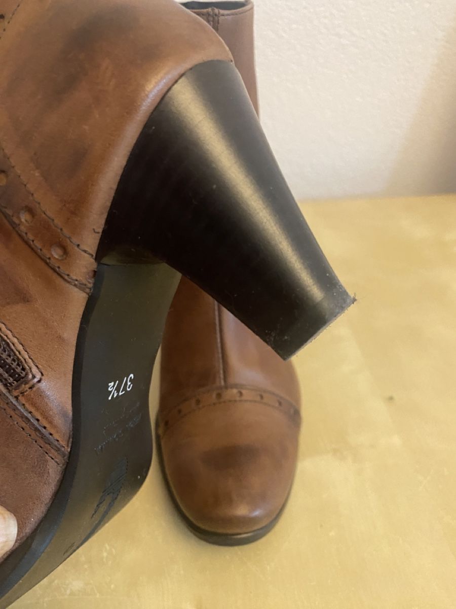 Scarpe da donna: Lederstiefeletten FERRI Gr. 37.5 Braun – Usato da Muensingen venduto da drleevsy 3