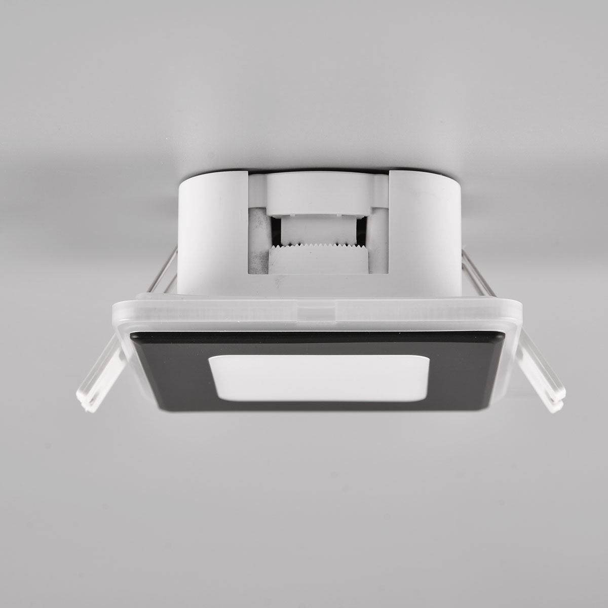 Lampen: LED Bad Einbauleuchte, IP44, 8 cm x 8 cm – Neu (gemäss Beschreibung) aus Kreuzlingen von Smart-Light 5