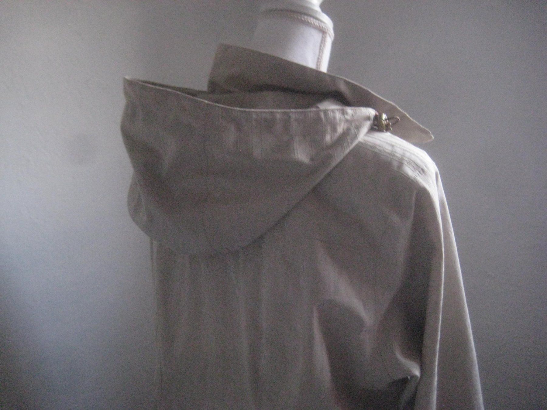 Sherpa Cappotti: DAMEN   MANTEL – Usato da Uster venduto da flocke1 4