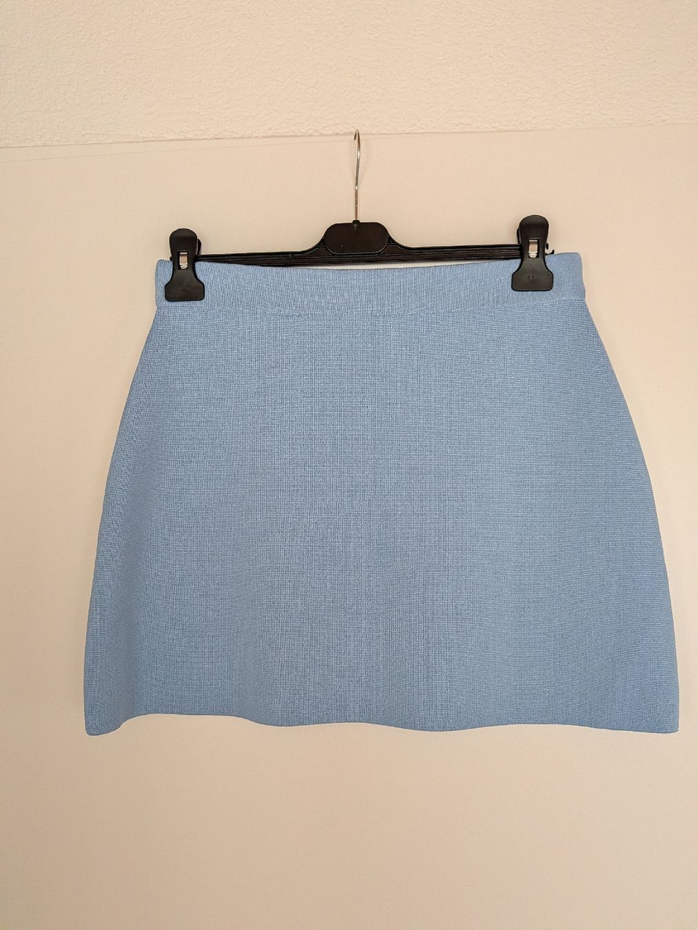 Zara Gonne: ZARA Rock Hellblau (EUR M) – Nuovo (secondo la descrizione) da Wollerau venduto da skyfall007 1