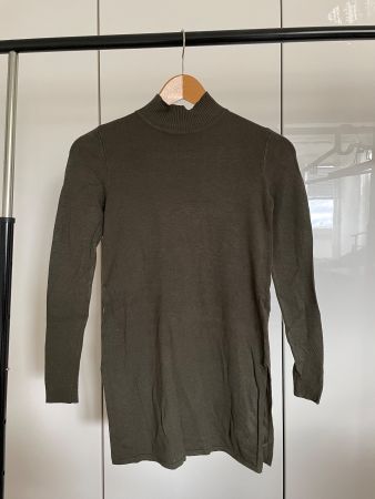Atmosphere Pullover