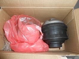 Support moteur chassis 204