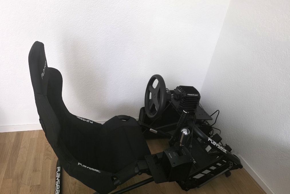 Fanatec Controller: Fanatec Sim Racing Setup – Gebraucht aus Schönenberg ZH von sam_8h7j 1